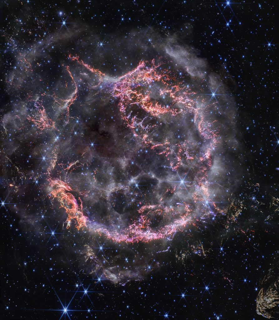 La Magnífica Supernova Cassiopeia A: Un Legado Estelar en la Vía Láctea